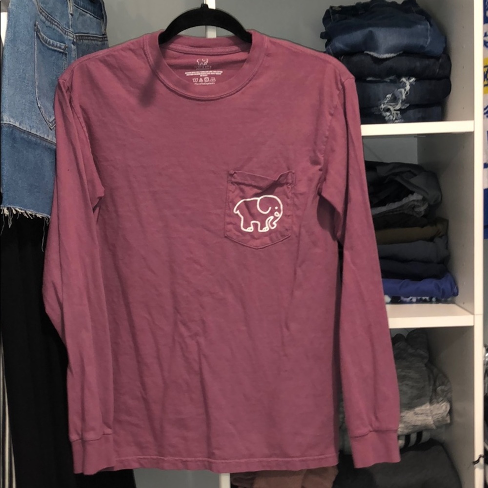 Long sleeve tee shirt